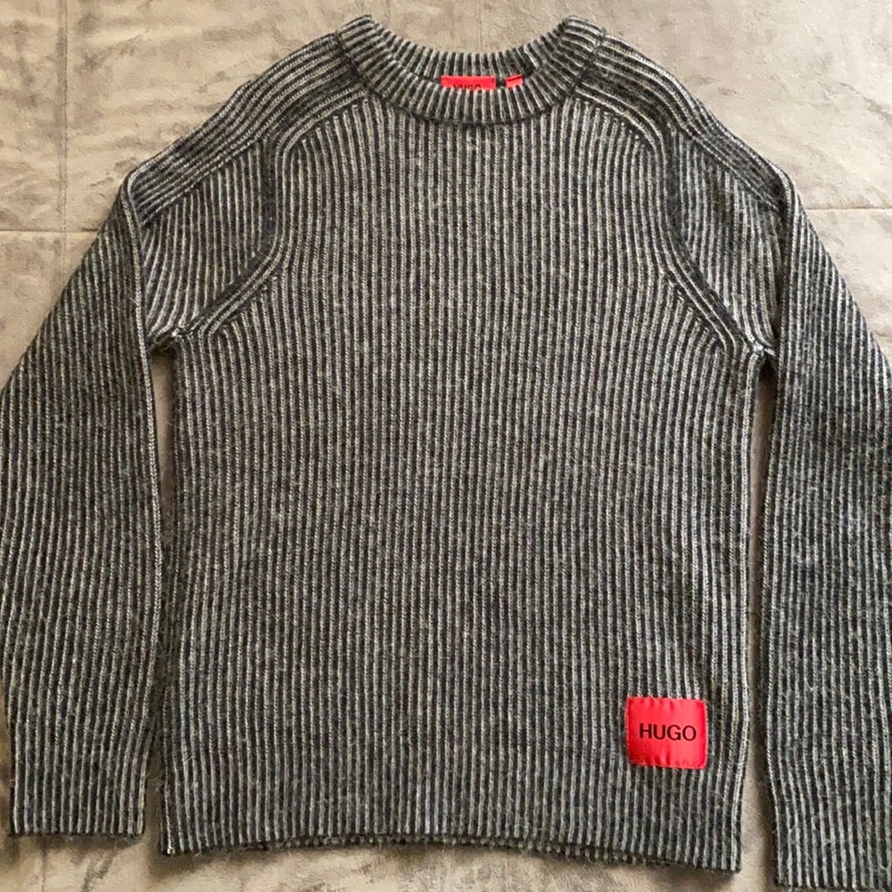 HUGO BOSS Striped Sweater Size M